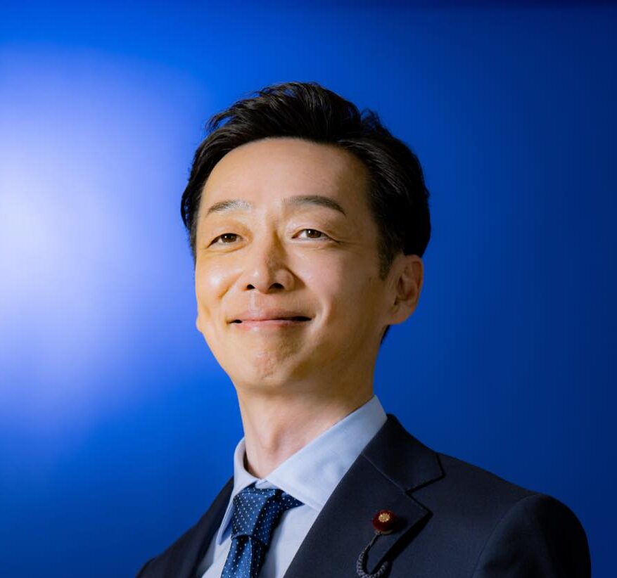 源馬 謙太郎