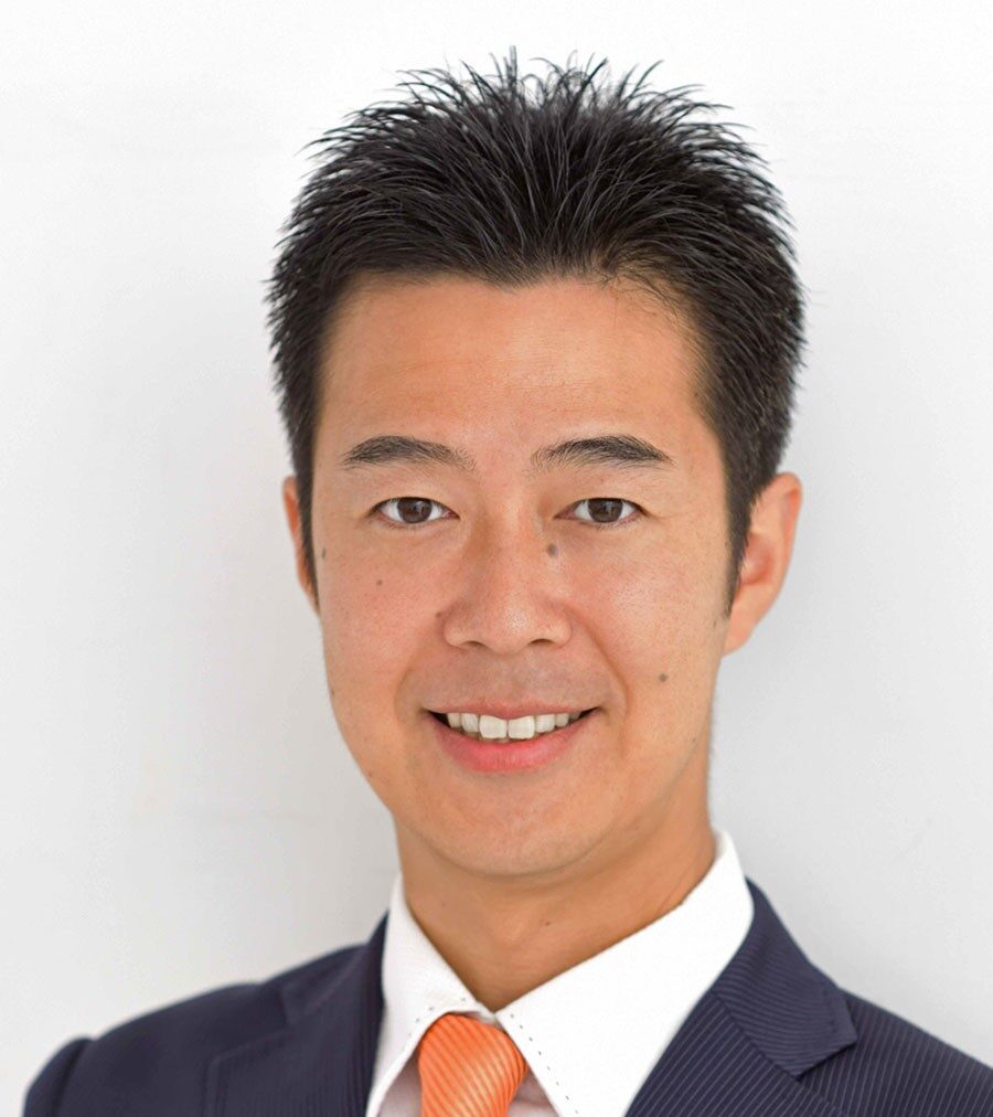 井坂 信彦